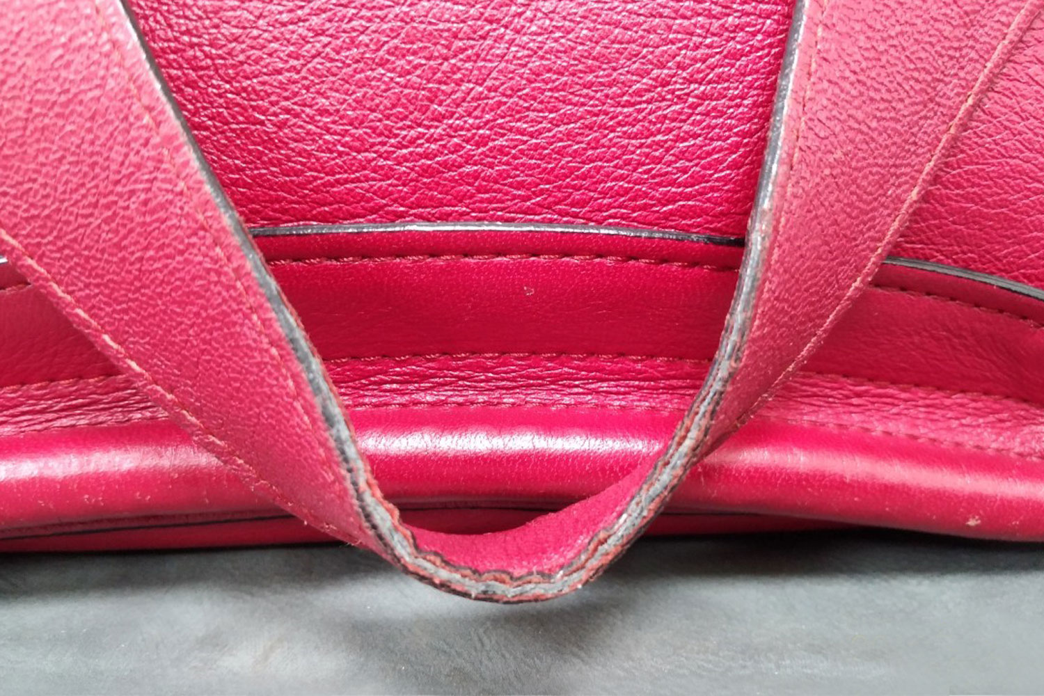 How to fix the handbags edge paint in various cases